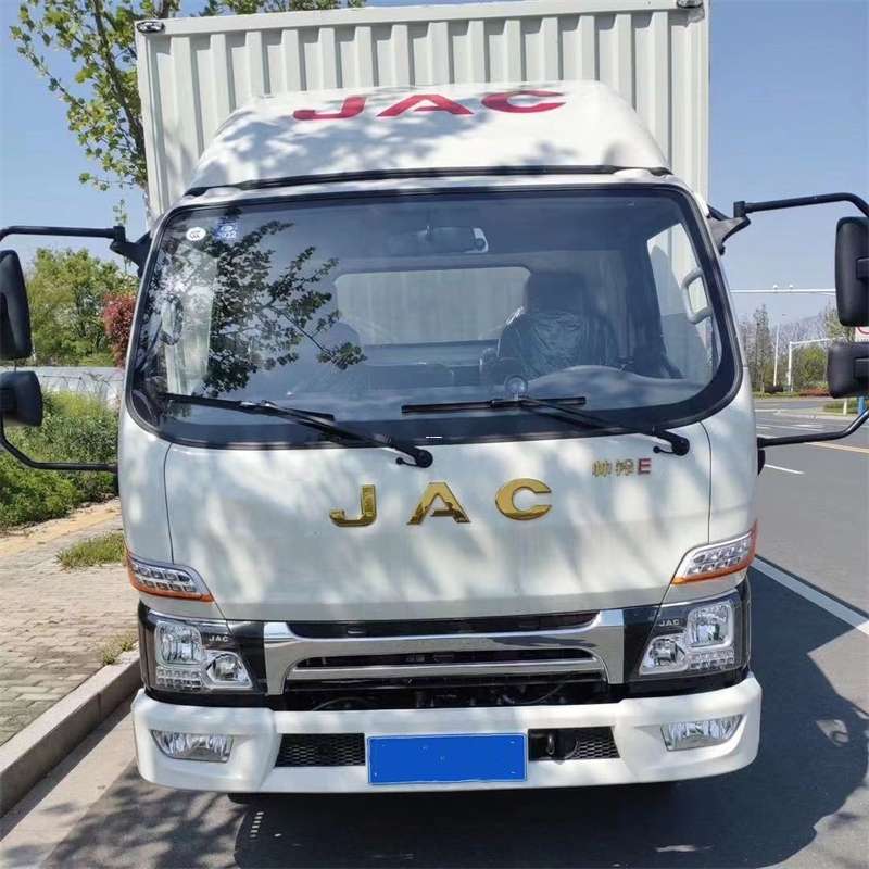 错那县：物流专线的高效货运之旅