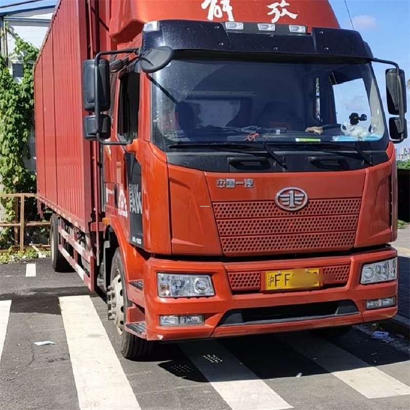 大同区罗平县进仓物流：专线直达的多元货运之旅